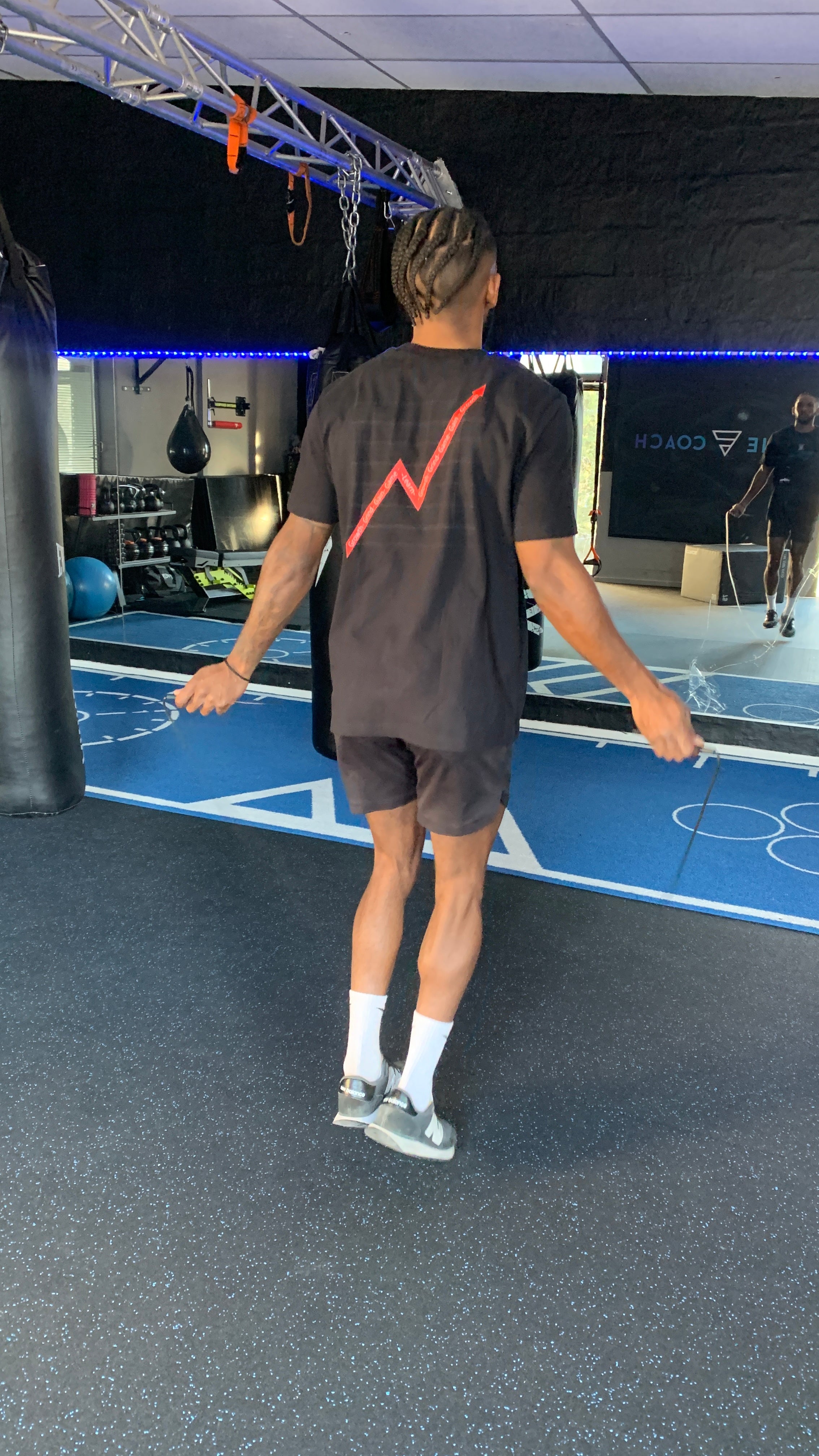evmlookbook_expertvillagemedia